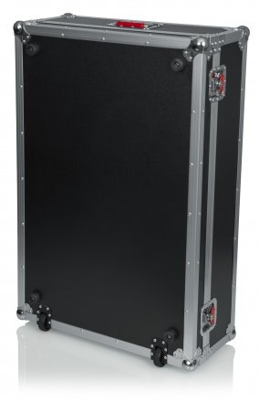 G-TOURM32NDH NON-DOGHOUSE MIXER CASE FOR MIDAS M32. INCLUDES TILT & GO WHEELS, PLUS 4" STORAGE BEHIND MIXER.