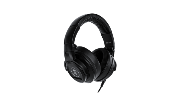 MC-250 PROFESSIONAL CLOSED-BACK HEADPHONES