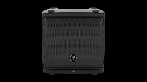 DLM8 2000W 8" POWERED LOUDSPEAKER