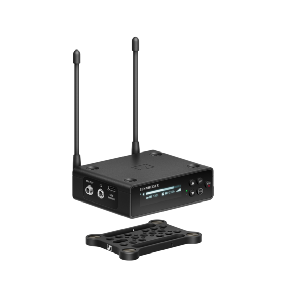 EW-DP 835 SET (R4-9) PORTABLE DIGITAL WIRELESS SET, INCLUDES RECIEVER,TRANSMITTER,MICROPHONE,MOUNTING KIT, 552 - 608 MHZ