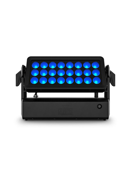 WELLPANEL COMPLETELY WIRELESS, BATTERY-POWERED WASH LIGHT,24 QUAD-COLOR LEDS, IP65-RATED, MAGNETIC DIFFUSER