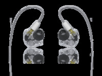 TRIPLE DYNAMIC DRIVER PROFESSIONAL IN-EAR MONITORS