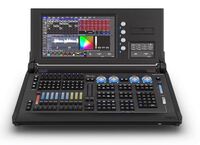 MAGICQ MQ250M STADIUM CONSOLE WITH FLIGHT CASE, 64 UNIVERSES DIRECT FROM CONSOLE, 15